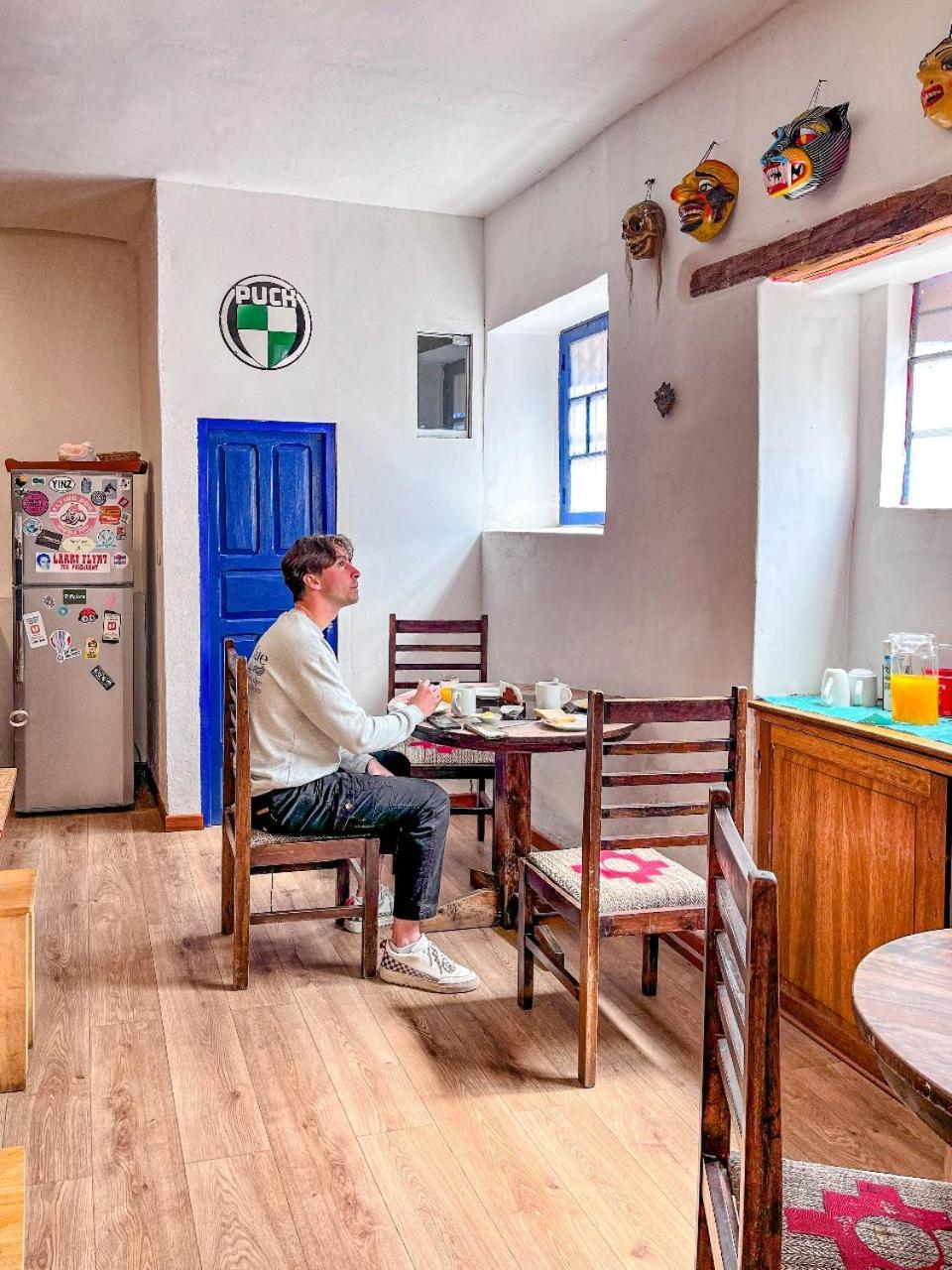 Flying Dog Hostel กุสโก ภายนอก รูปภาพ